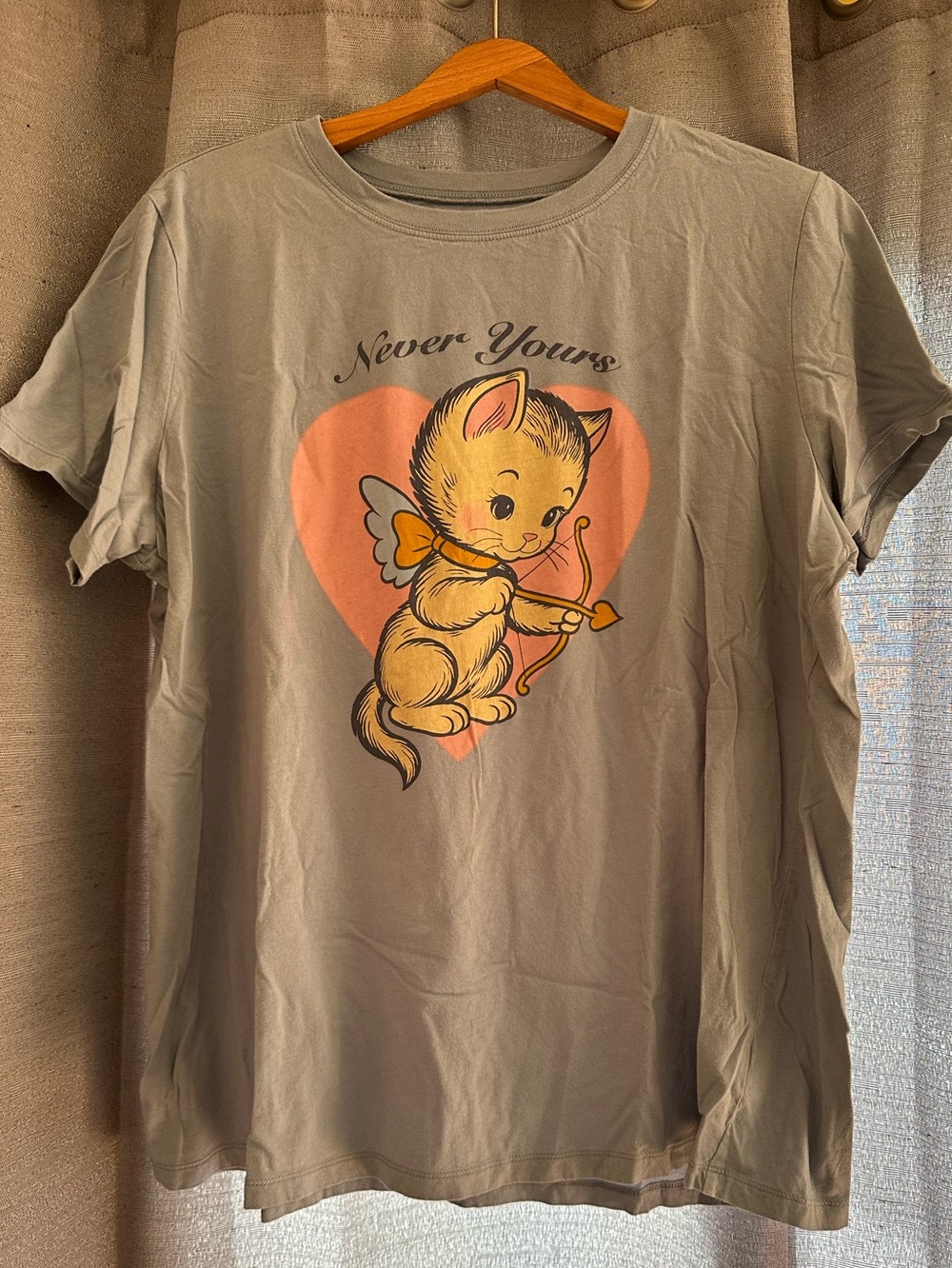 torrid Gray Tee with Peach Heart and Cupid Kitten Graphic